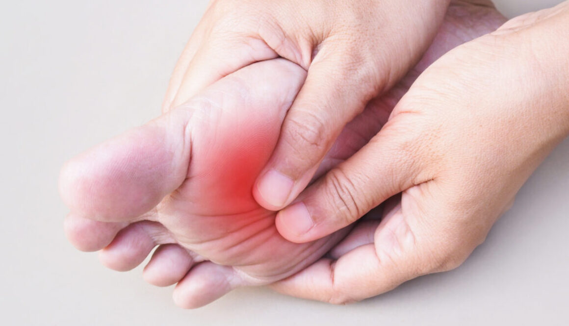 Plantar fasciitis is painful, but the right treatment can get back on your feet, pain free