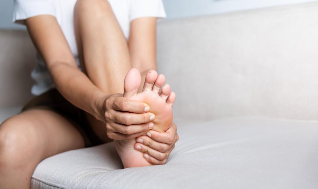 The Connection Between Foot Pain and Poor Posture: How Chiropractic Care in  - Vancouver Orthotic Clinics